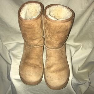 Uggs! Medium height